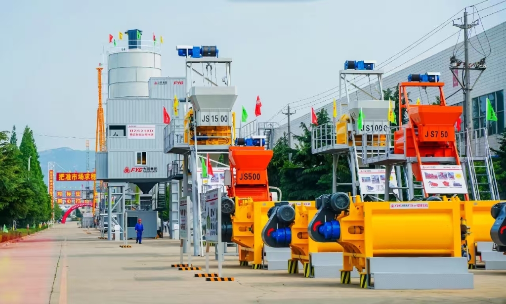 方圆新闻2025-12-01